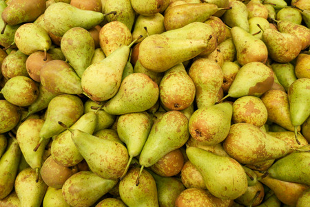 Crisi Pera: Consumi -50%! L’Italia si gioca tutto sui nuovi mercati (Cina inclusa).